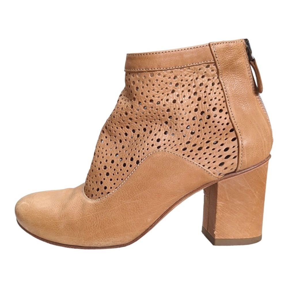 ANTHROPOLOGIE Latitude Femme “Sahara” Italian Leather Boots Women’s EU 37 US 6.5